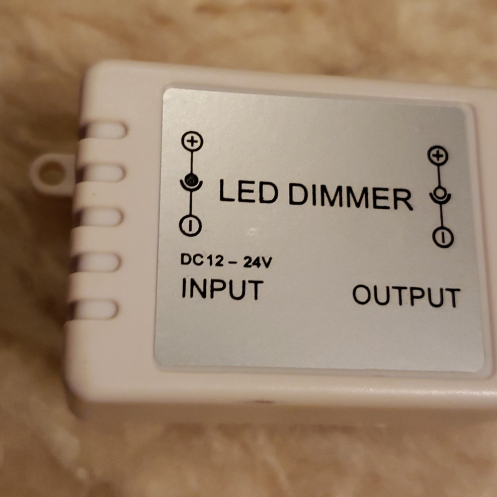 Remote for light - Picture 2 of 9
